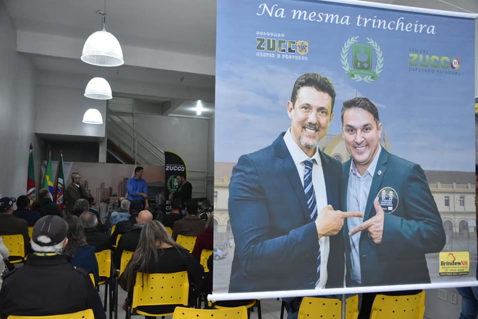 Delegado Zucco recebe apoiadores na inauguração da nova sede do Republicanos de Novo&nbsp;Hamburgo.